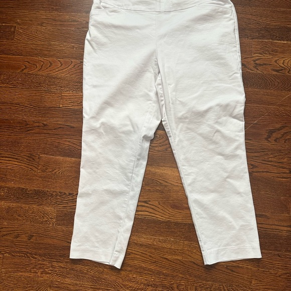 Croft & Barrow White Ankle Pants - Picture 1 of 5